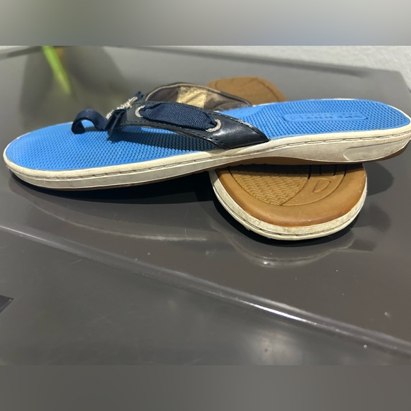 Sperry women’s flip flop sandals size 10M - Picture 2 of 7